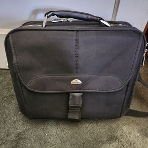 Laptop bag